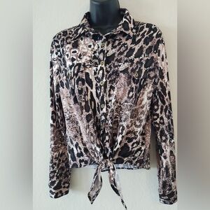 Women’s Animal Print Front Tie Waist Tops Size Small Women’s Blouse